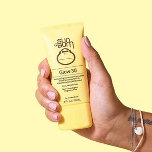 Sun Bum Original Glow SPF 30 Sunscreen Face Lotion.